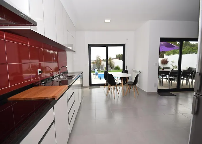 Дом отдыха Nazare For Surfing