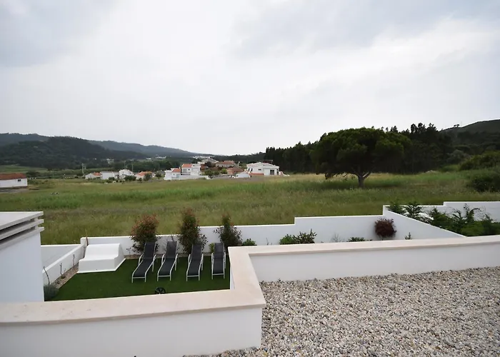 Nazare For Surfing Дом отдыха Famalicao