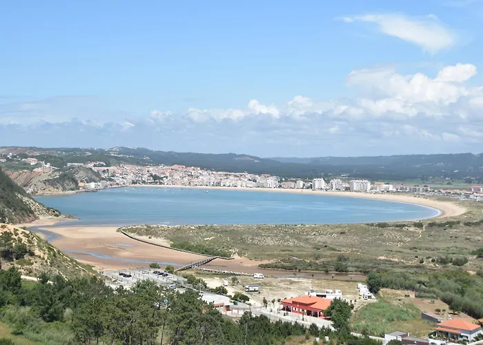 Nazare For Surfing Дом отдыха Famalicao